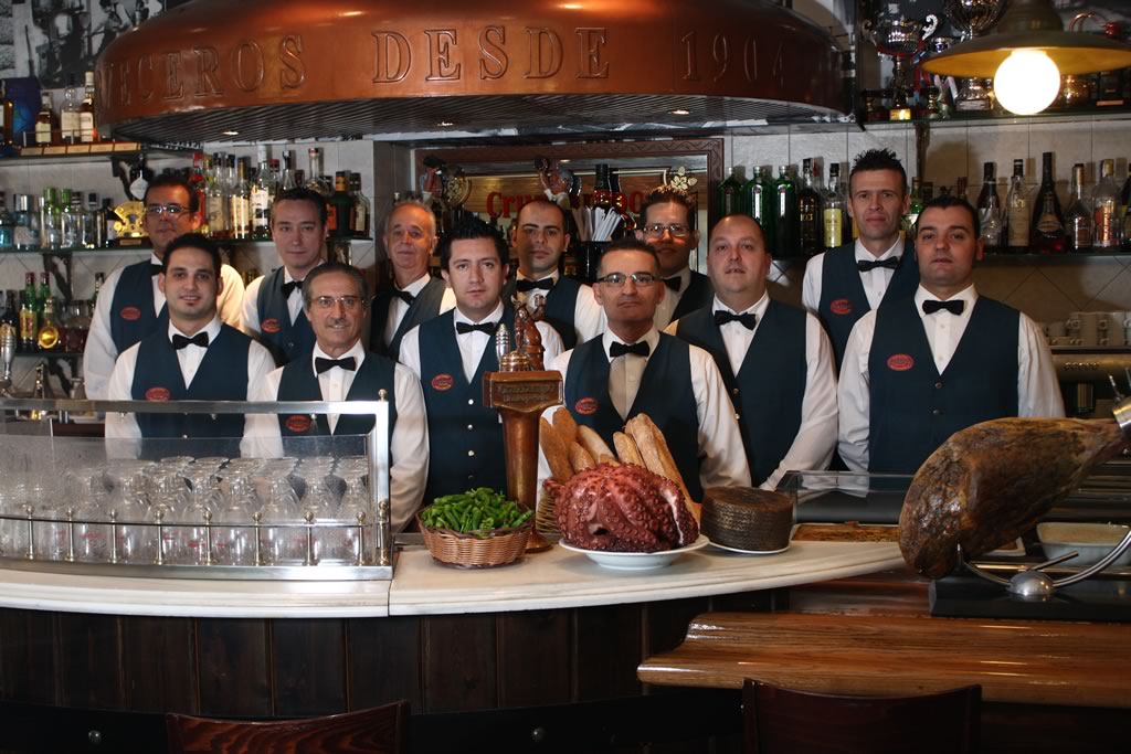 camareros gambrinus las palmas